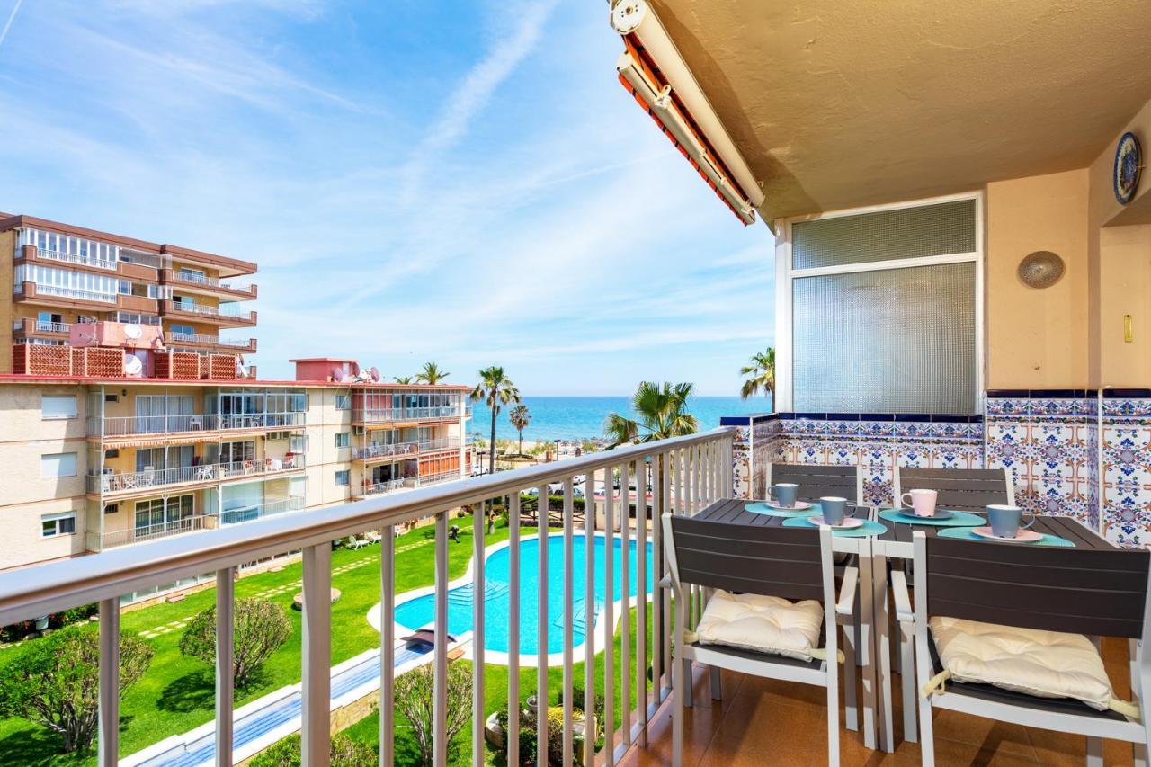 Beachfront Seaview Apartment In Los Boliches By Costarentals - Ref 141 Фуенхірола Екстер'єр фото
